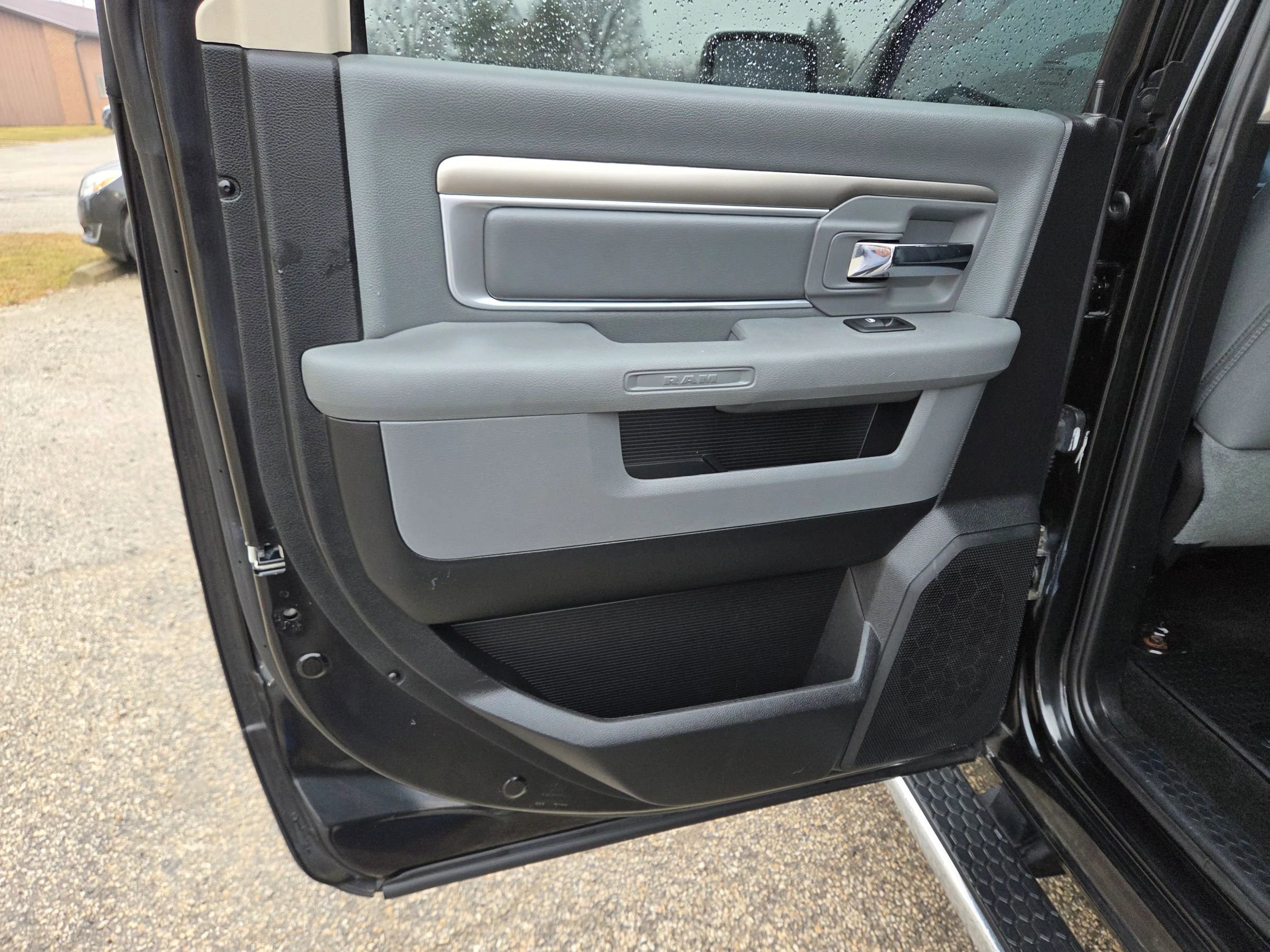 Used 2015 RAM 1500 Big Horn image 15