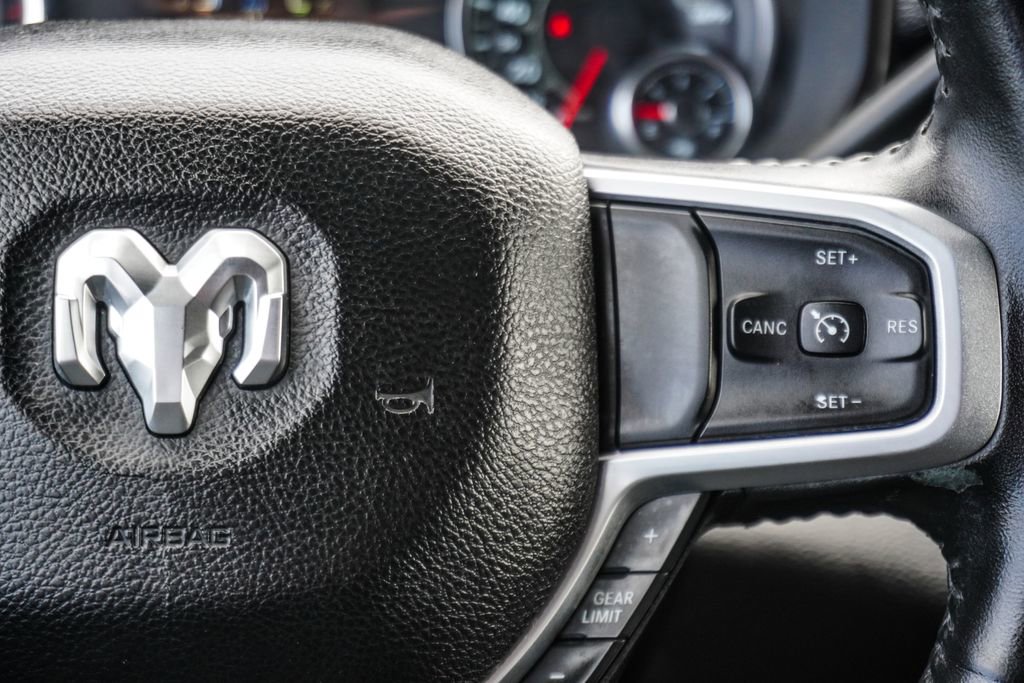 Used 2024 RAM 3500 Big Horn w/ Sport Appearance Package AWD/4WD image 15