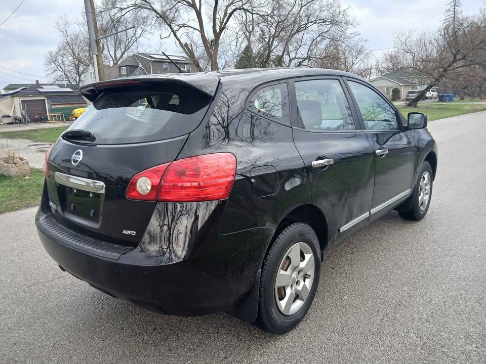 Used 2011 Nissan Rogue S image 6