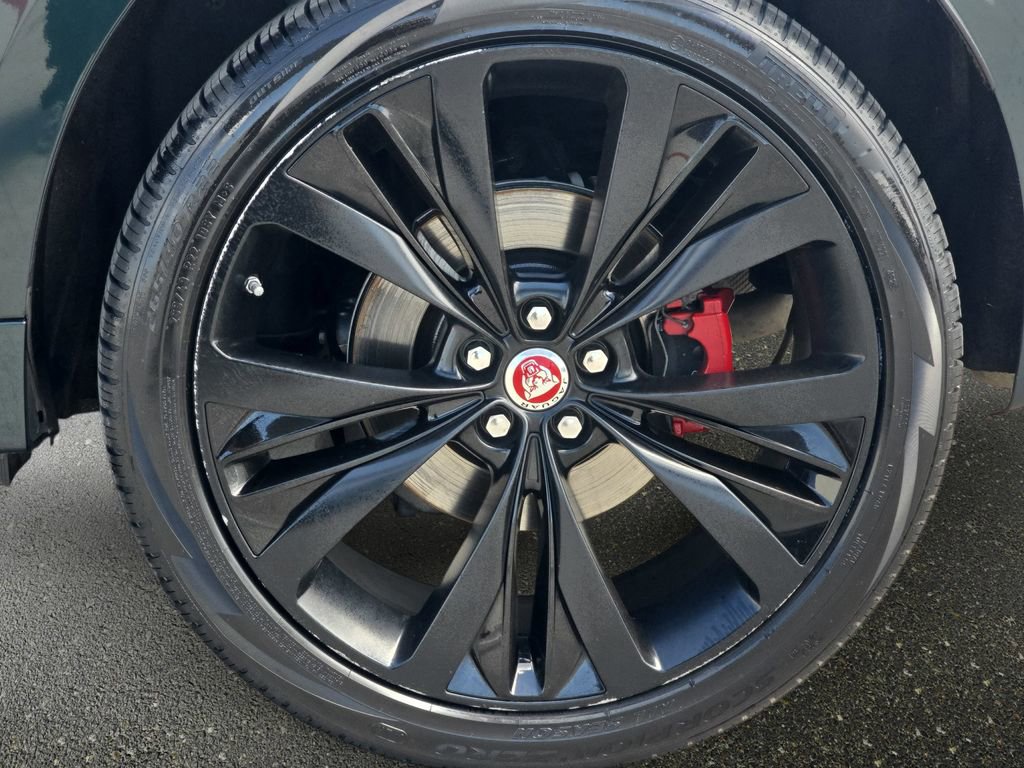 Used 2018 Jaguar F-PACE S image 37