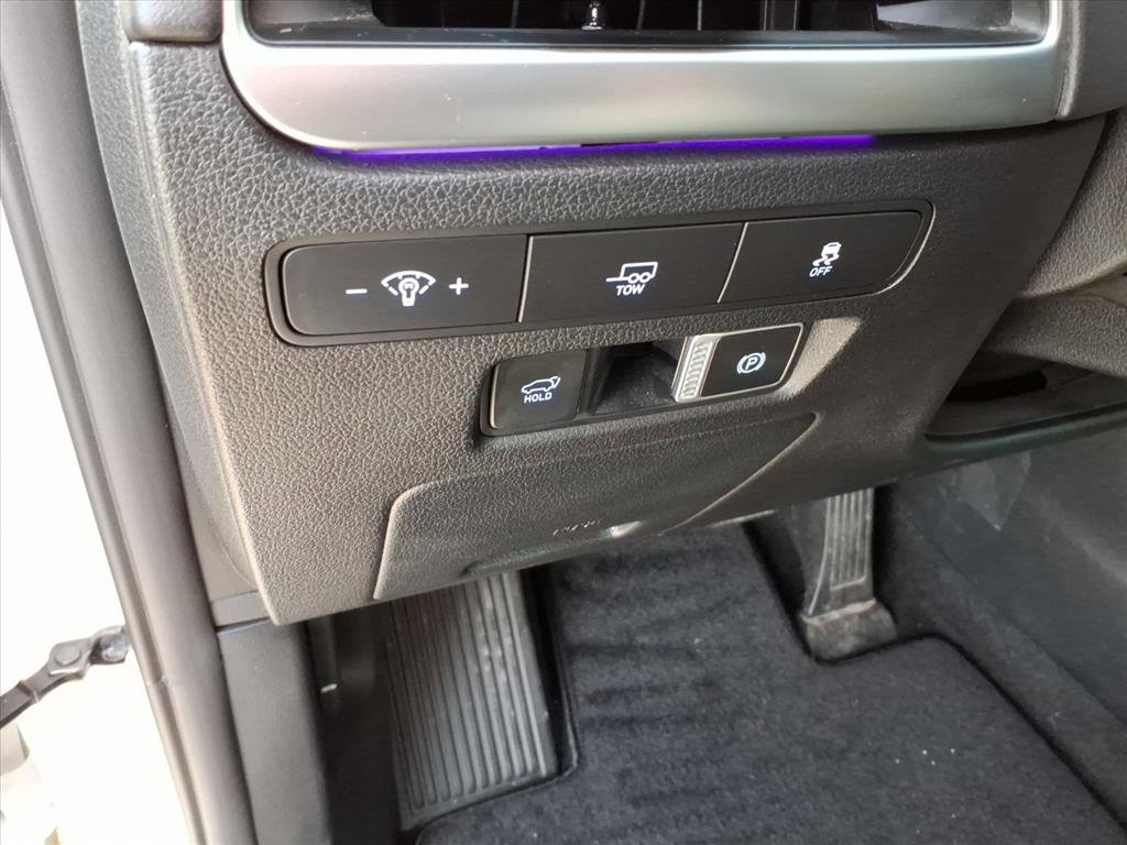 Used 2024 Hyundai Palisade Limited image 28