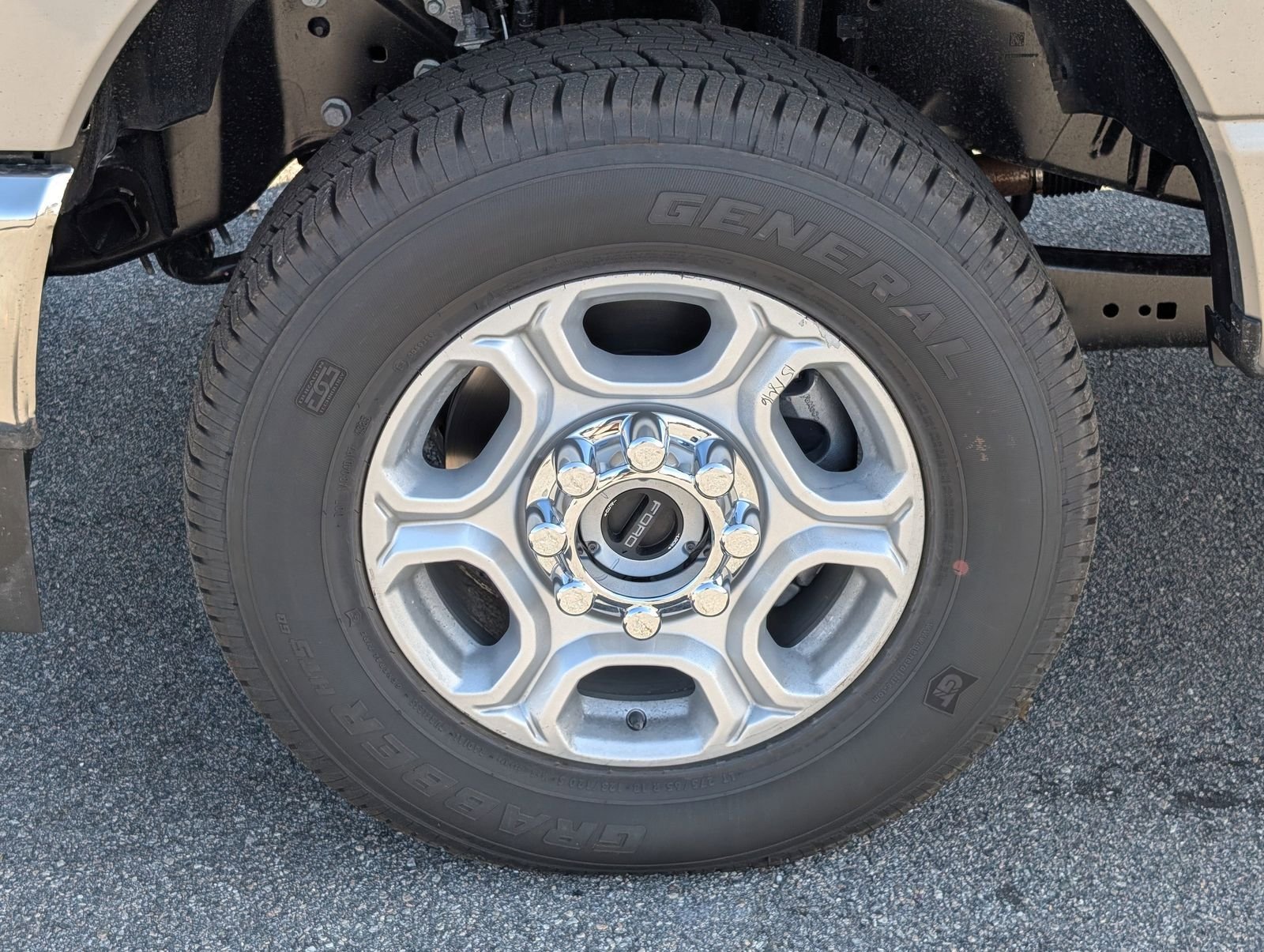 New 2026 Ford F250 XLT w/ 360-Degree Camera Package image 13