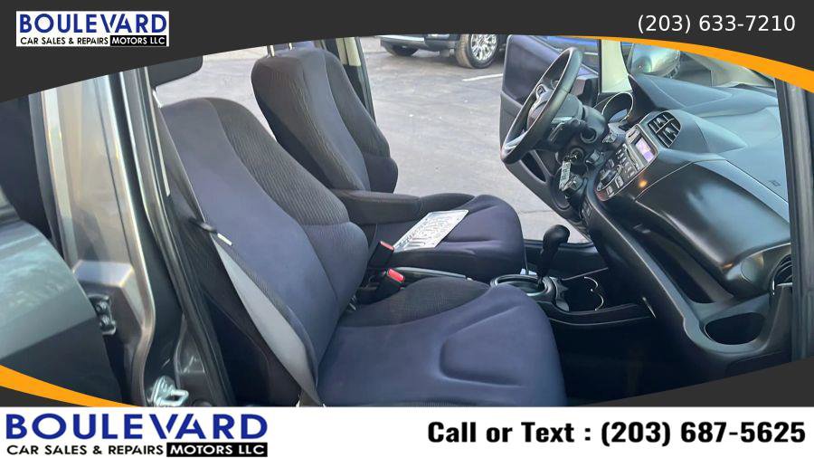 Used 2013 Honda Fit Sport image 17