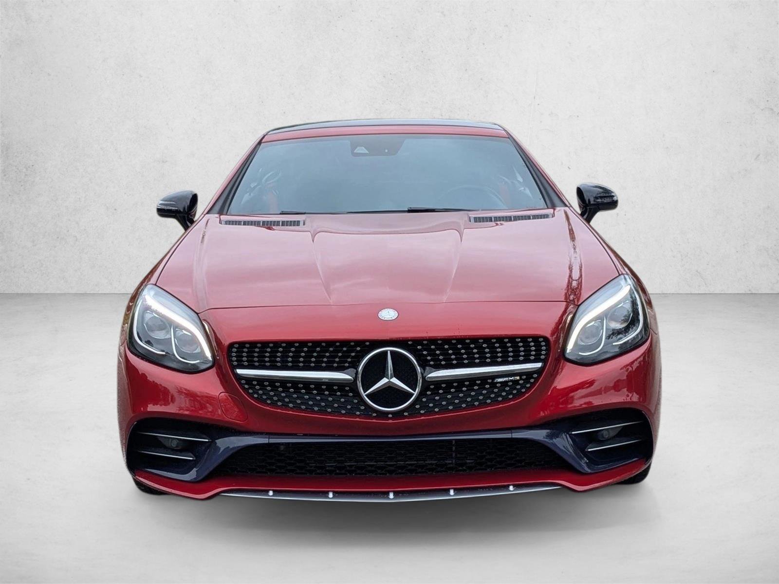 Used 2017 Mercedes-Benz SLC 43 AMG image 2