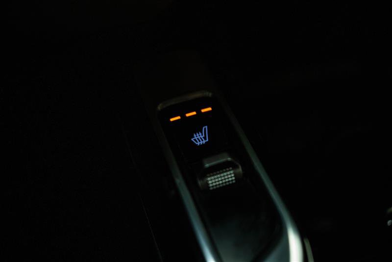 Used 2023 Kia Sorento SX image 21