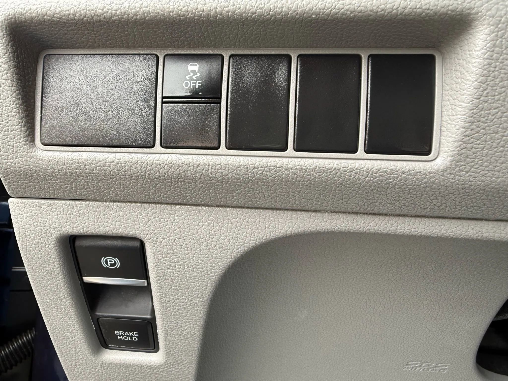 Used 2018 Honda Odyssey LX image 24