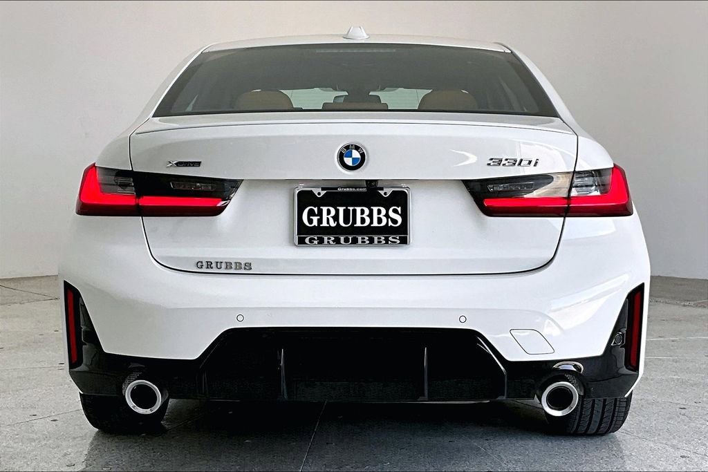 Used 2025 BMW 330i xDrive Sedan image 6