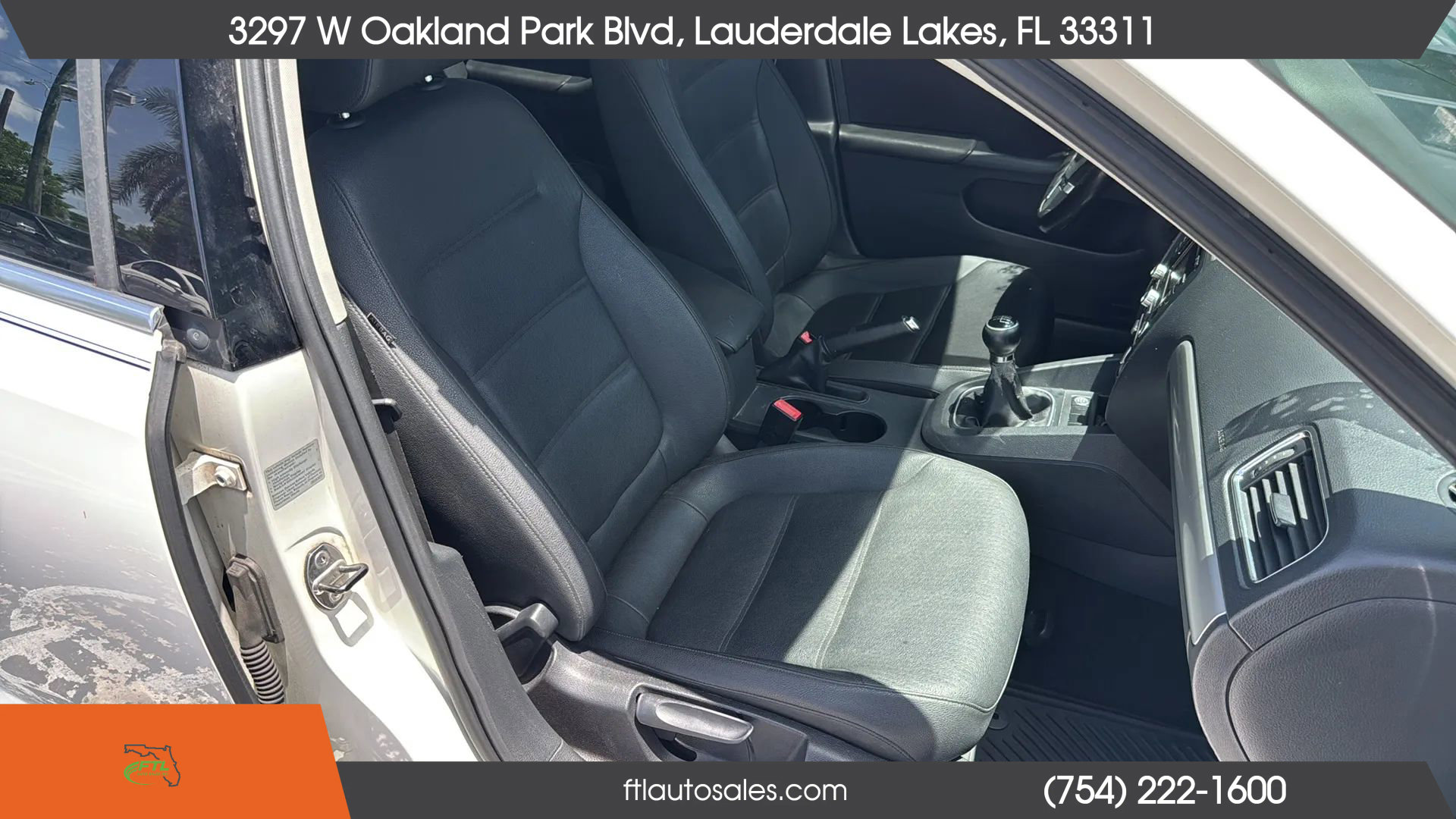 Used 2011 Volkswagen Jetta SEL image 43