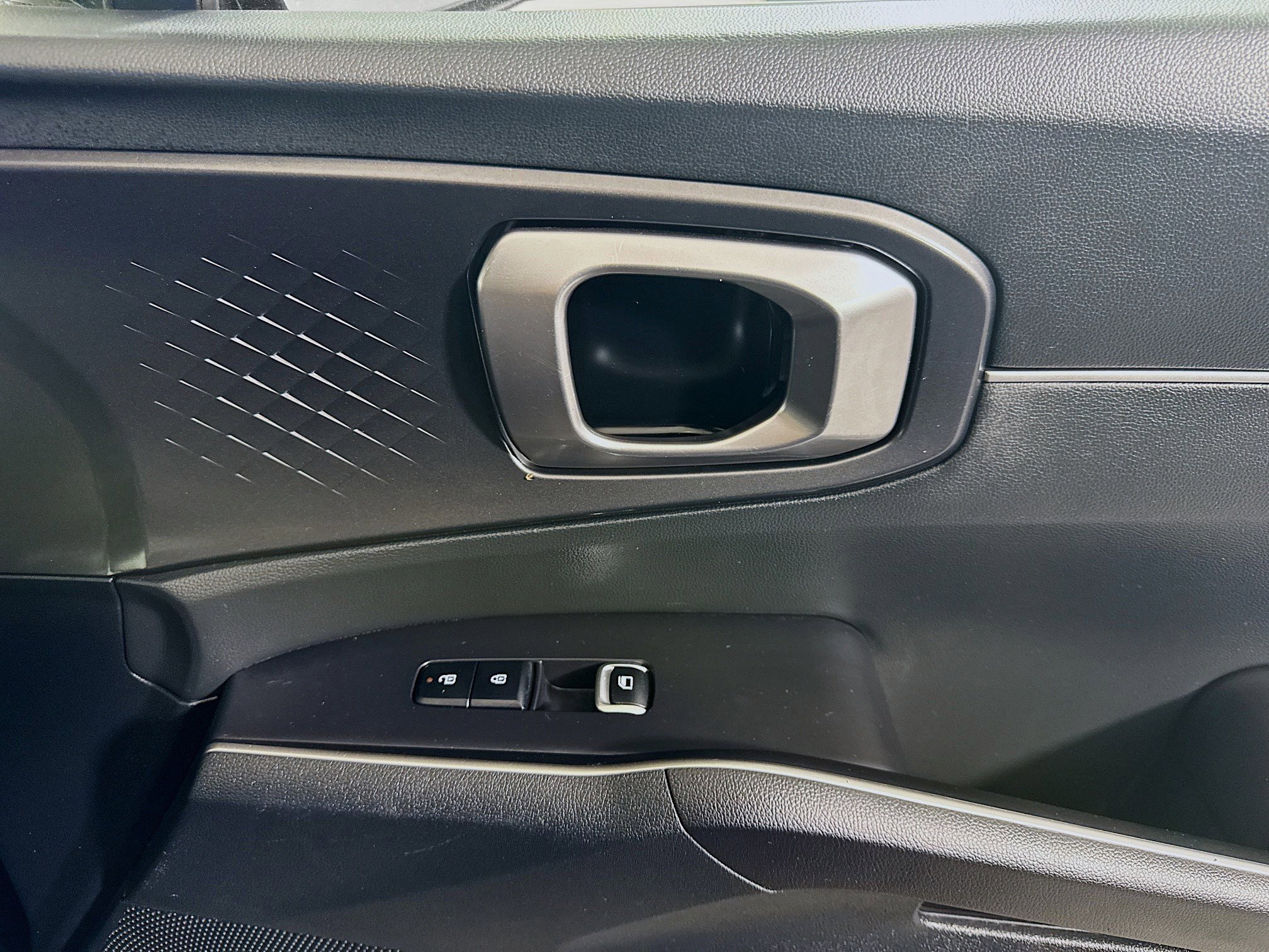 Used 2025 Kia Sorento S w/ Panoramic Sunroof Package FWD image 31