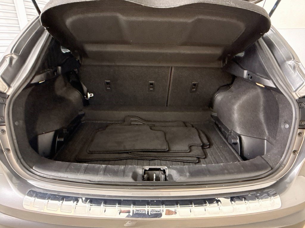 Used 2020 Nissan Rogue Sport S FWD image 33