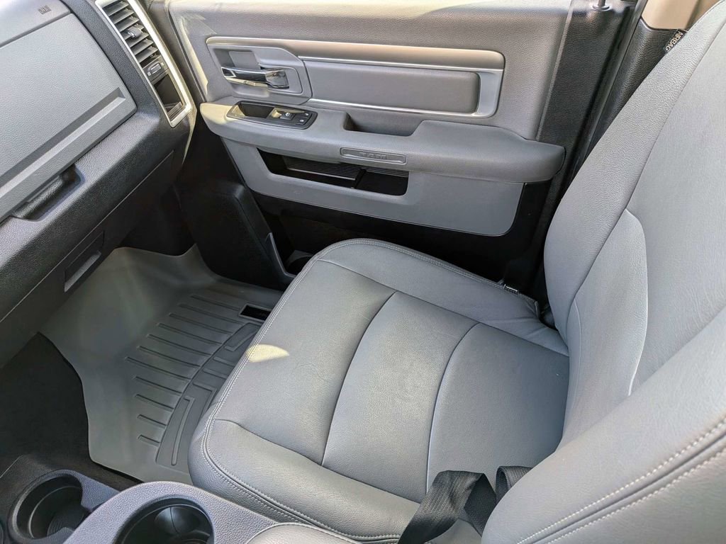 Used 2015 RAM 2500 Power Wagon w/ Luxury Group image 12