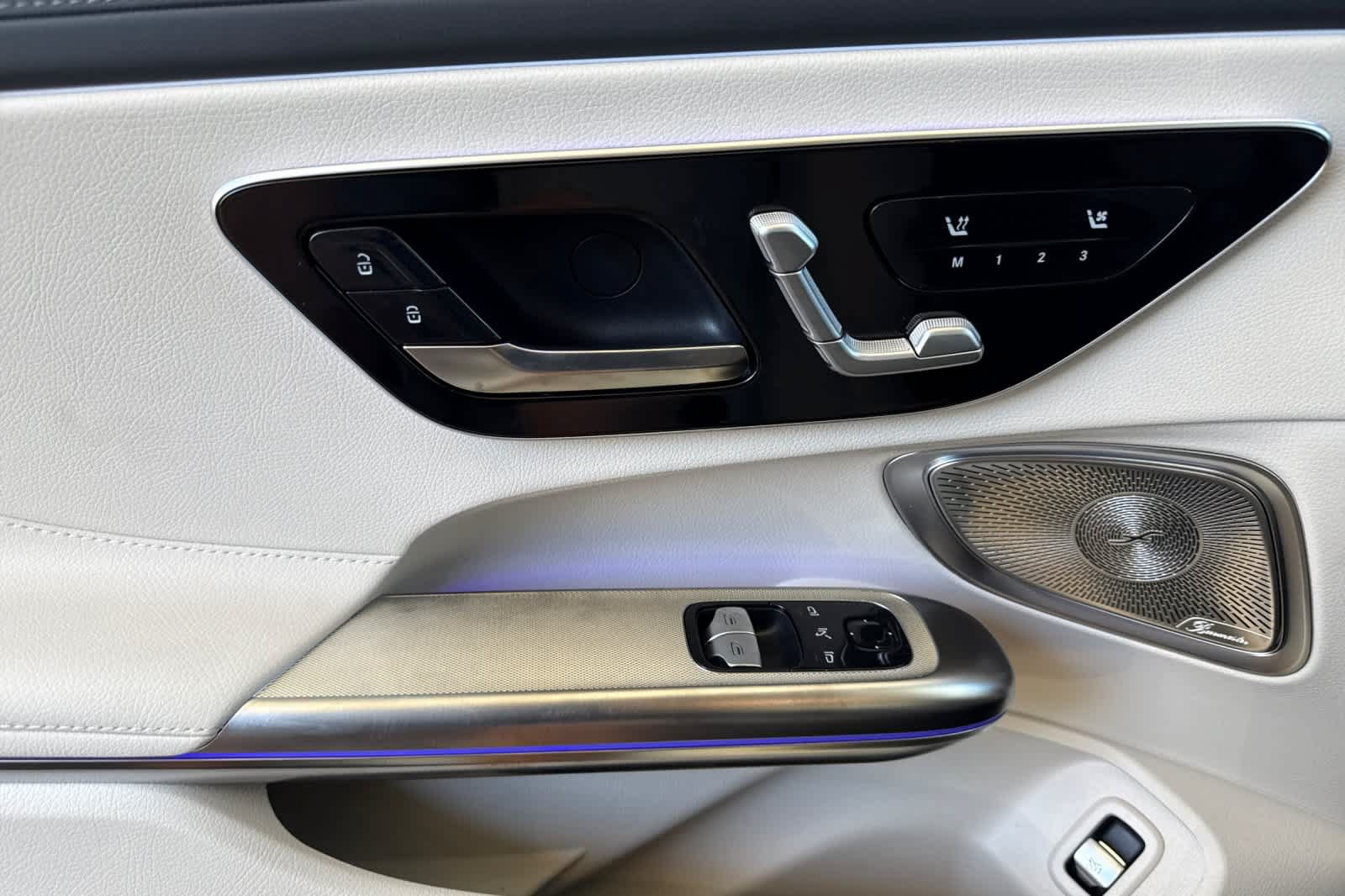 New 2026 Mercedes-Benz CLE 300 4MATIC Coupe image 10