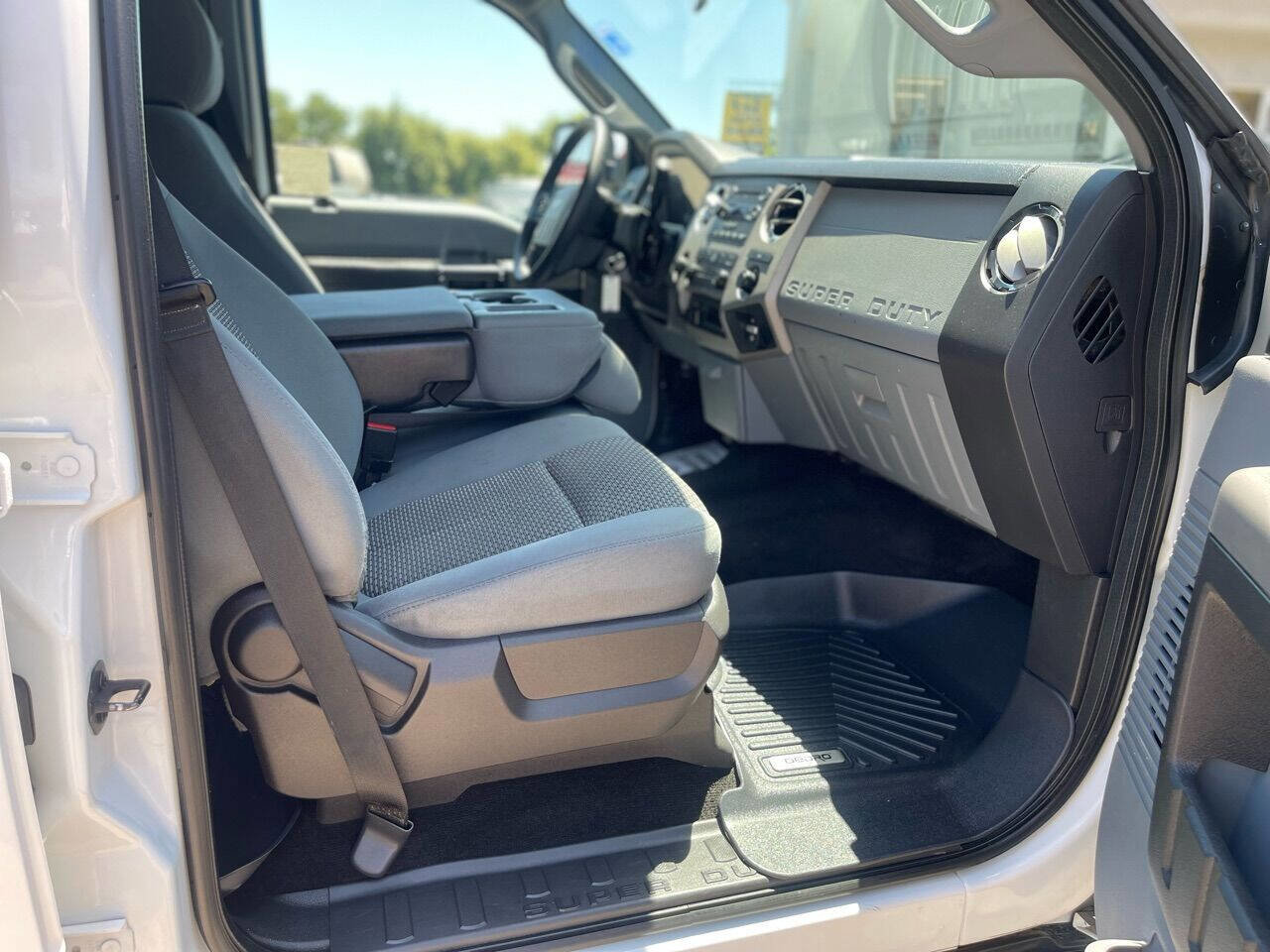 Used 2016 Ford F350 XLT image 12