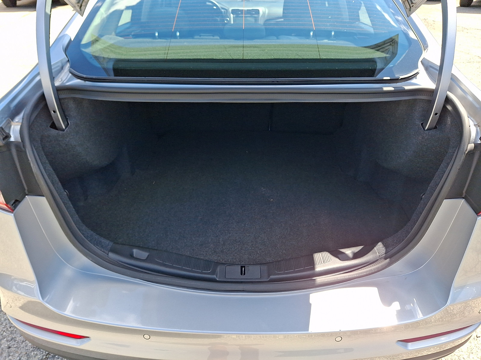 Certified 2020 Ford Fusion SE FWD image 31