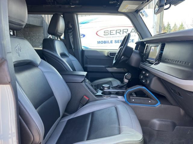 Used 2022 Ford Bronco Black Diamond image 11