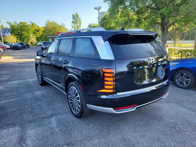 Used 2026 Hyundai Palisade Calligraphy FWD image 3