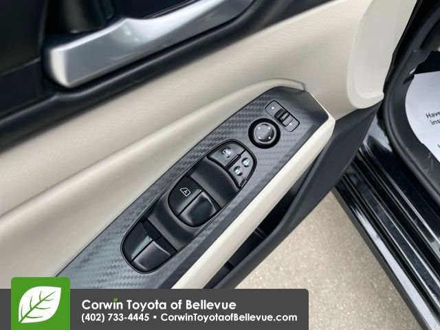 Used 2025 Nissan Altima 2.5 SV image 15