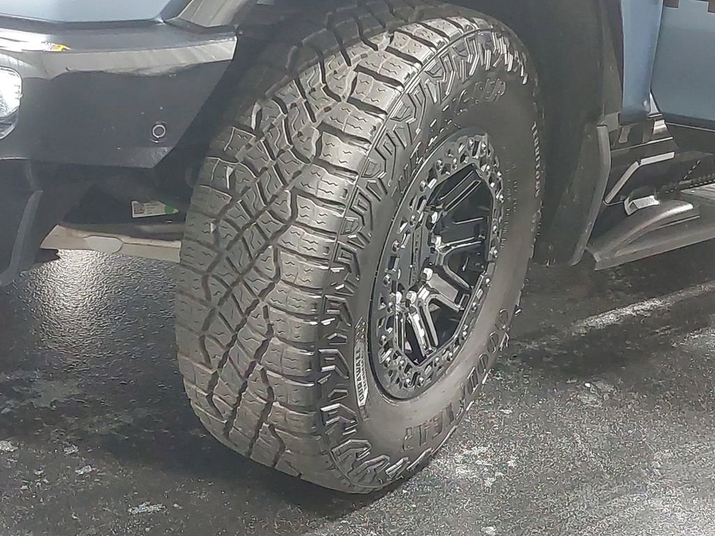 New 2024 GMC Hummer EV 3X w/ Omega Edition image 33