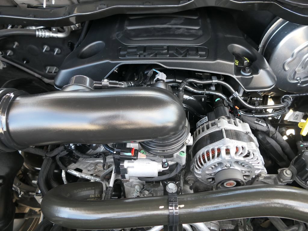 Used 2022 RAM 1500 Laramie w/ Sport Appearance Package image 29