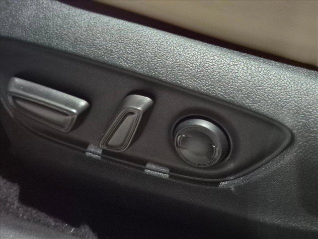Certified 2019 Toyota RAV4 XLE Premium FWD image 10