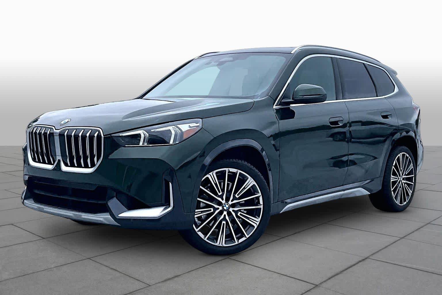 Used 2025 BMW X1 xDrive28i w/ Convenience Package AWD/4WD image 1