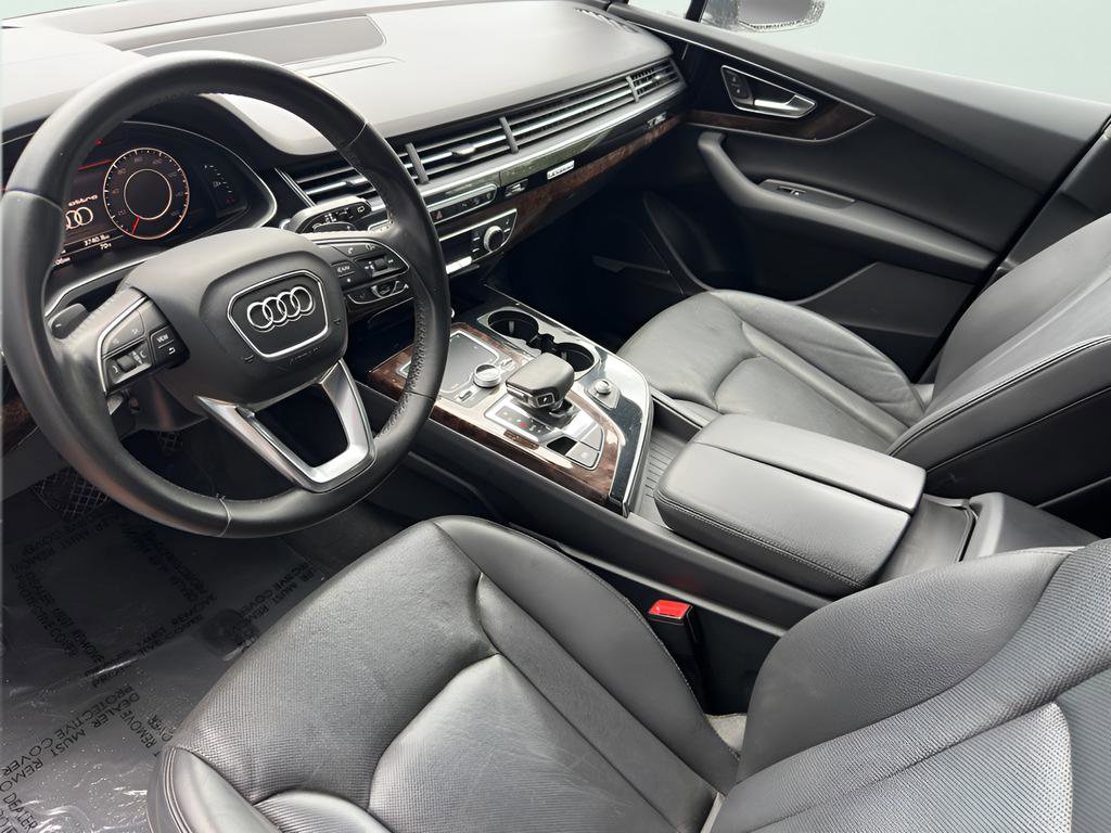 Used 2017 Audi Q7 3.0T Prestige w/ Prestige Package AWD/4WD image 4