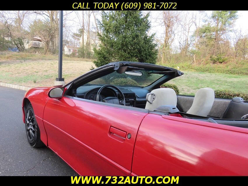 Used 2001 Chevrolet Camaro LT RWD image 30