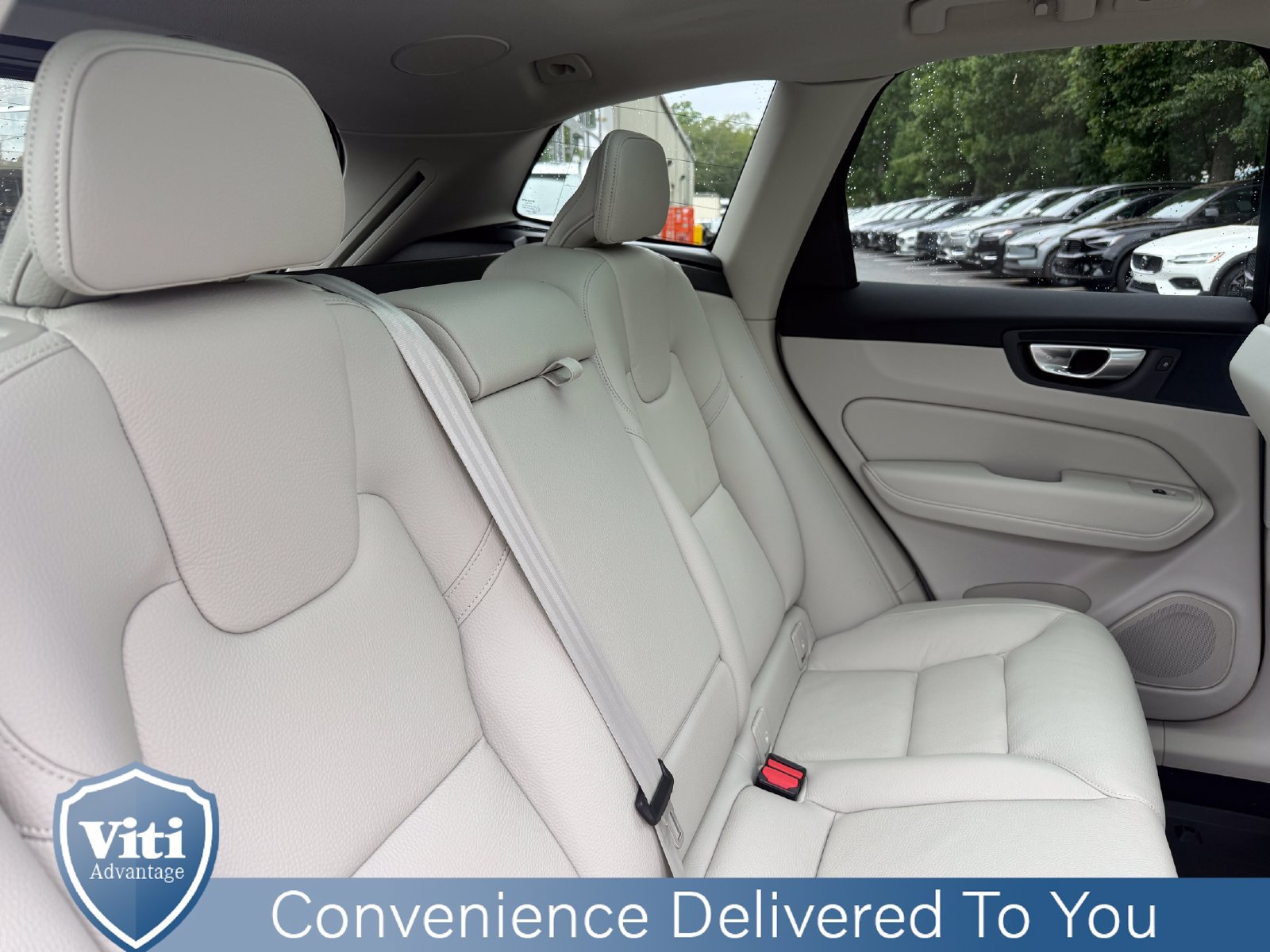 Used 2024 Volvo XC60 B5 Plus w/ Protection Package Premier AWD/4WD image 27