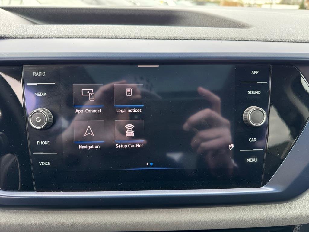 Used 2022 Volkswagen Taos SE image 39