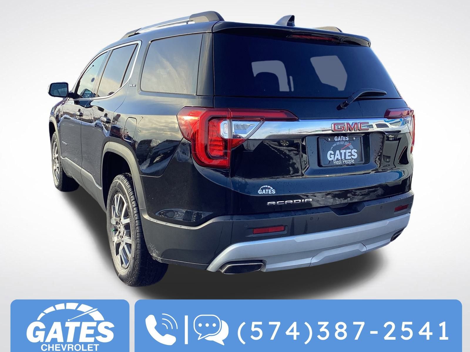 Used 2023 GMC Acadia SLE w/ Driver Convenience Package image 8