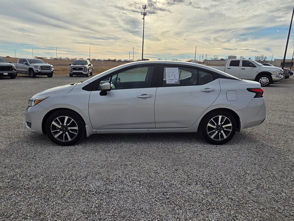 Used 2024 Nissan Versa SV w/ Trunk Package image 7