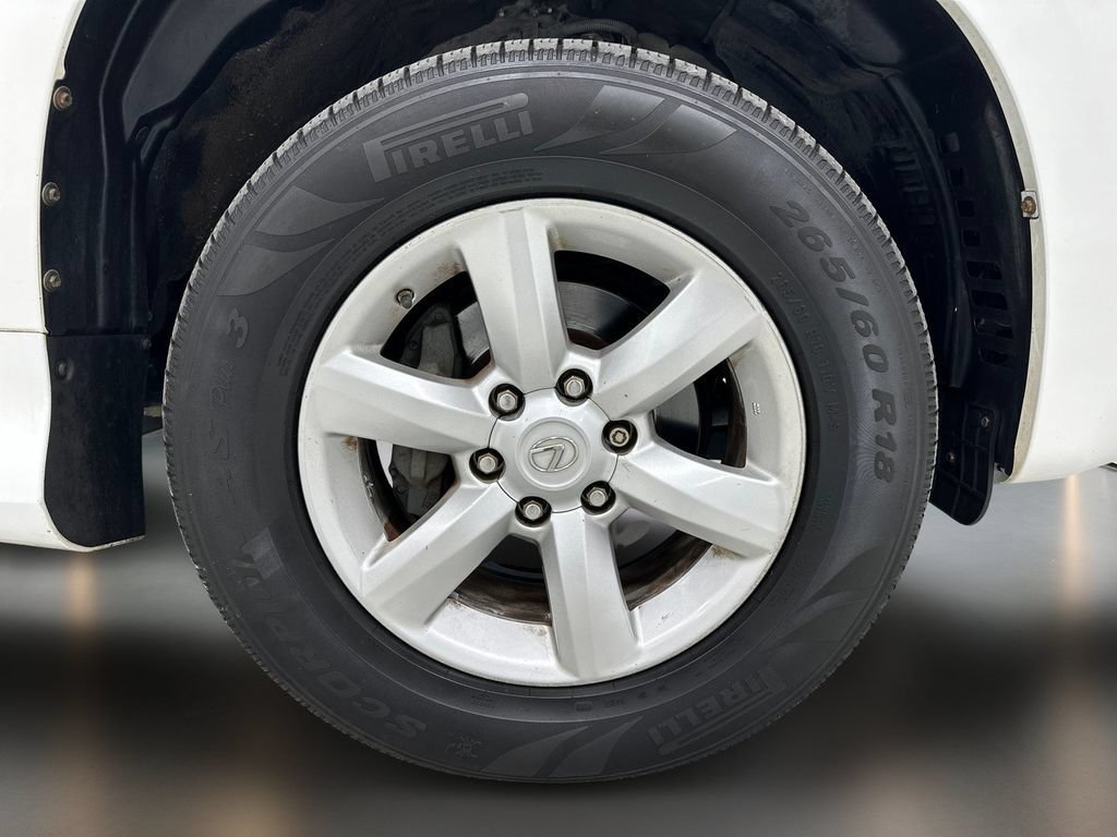 Used 2011 Lexus GX 460 Premium AWD/4WD image 10