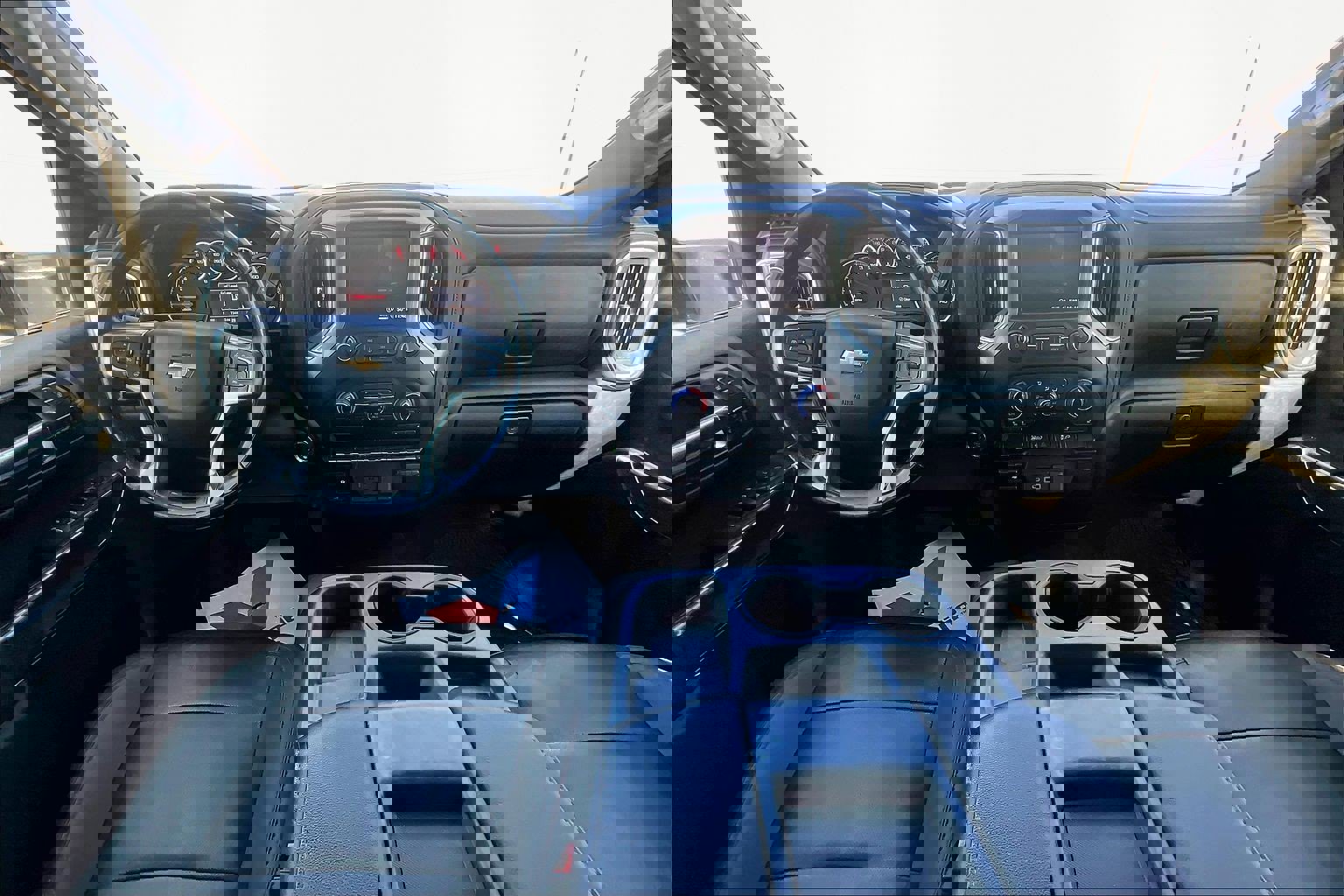 Used 2021 Chevrolet Silverado 2500 LTZ image 8