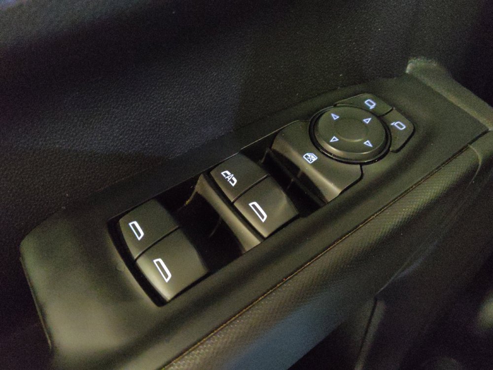 Used 2023 Chevrolet Silverado 1500 Custom RWD image 27