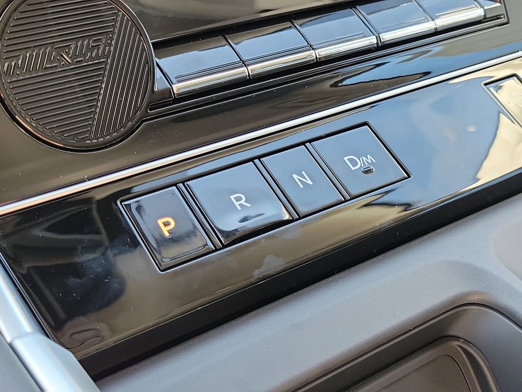 New 2026 Nissan Armada SV image 39