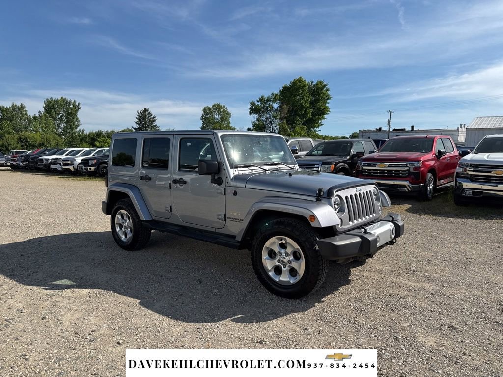 Used 2015 Jeep Wrangler Unlimited Sahara AWD/4WD image 7