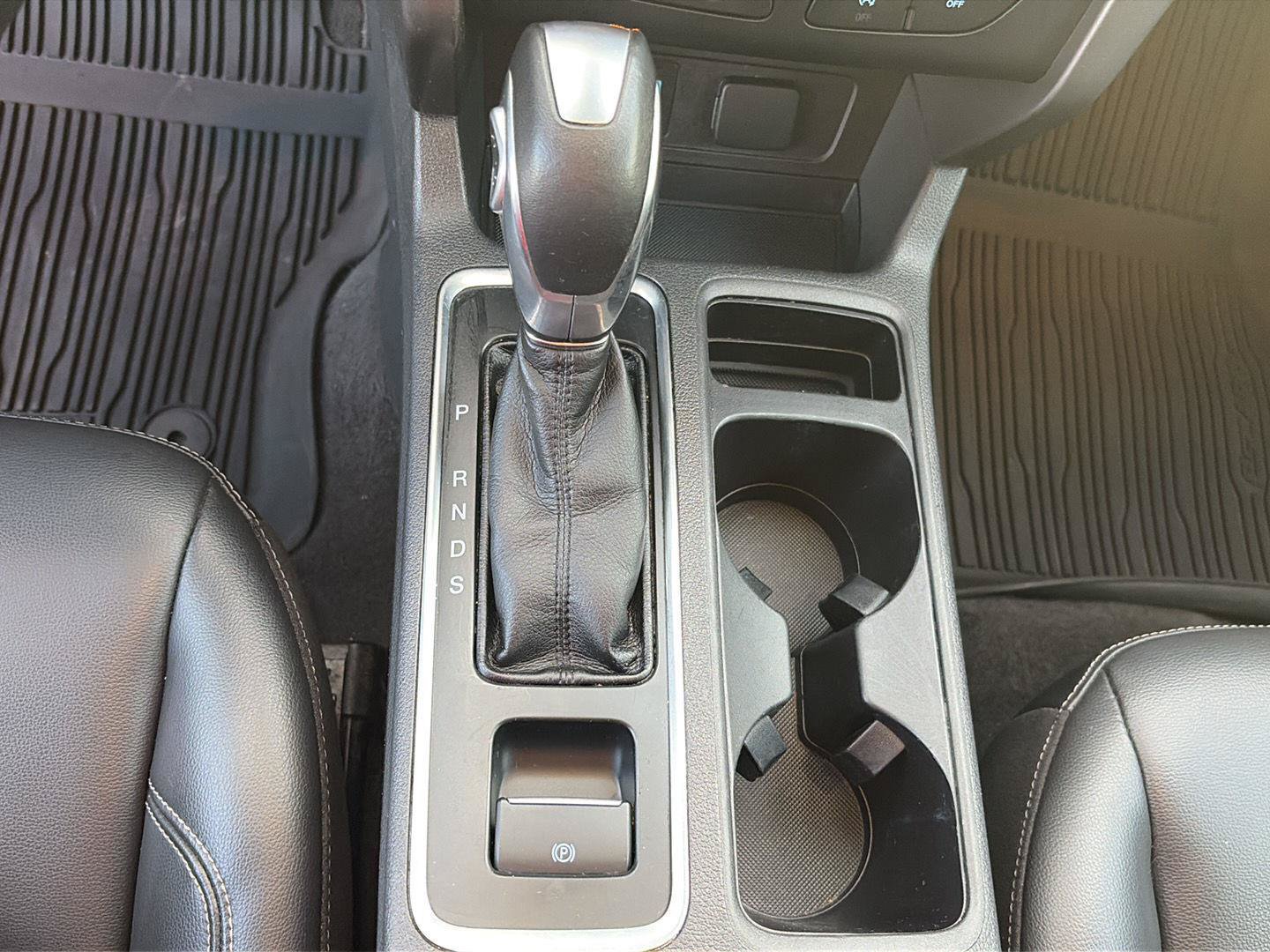 Used 2019 Ford Escape SEL AWD/4WD image 13