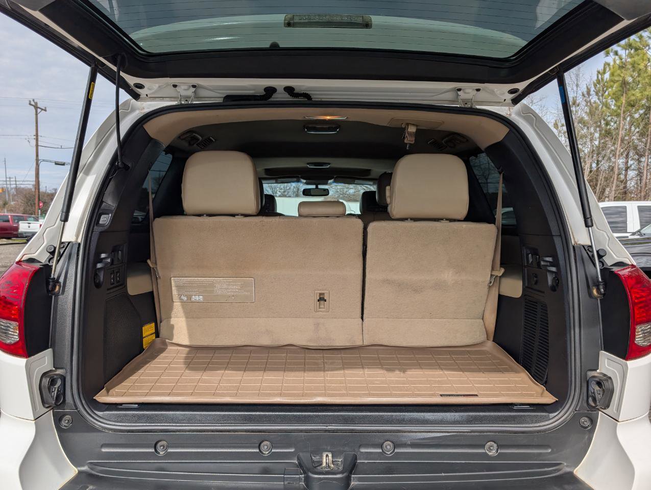 Used 2015 Toyota Sequoia Limited image 24