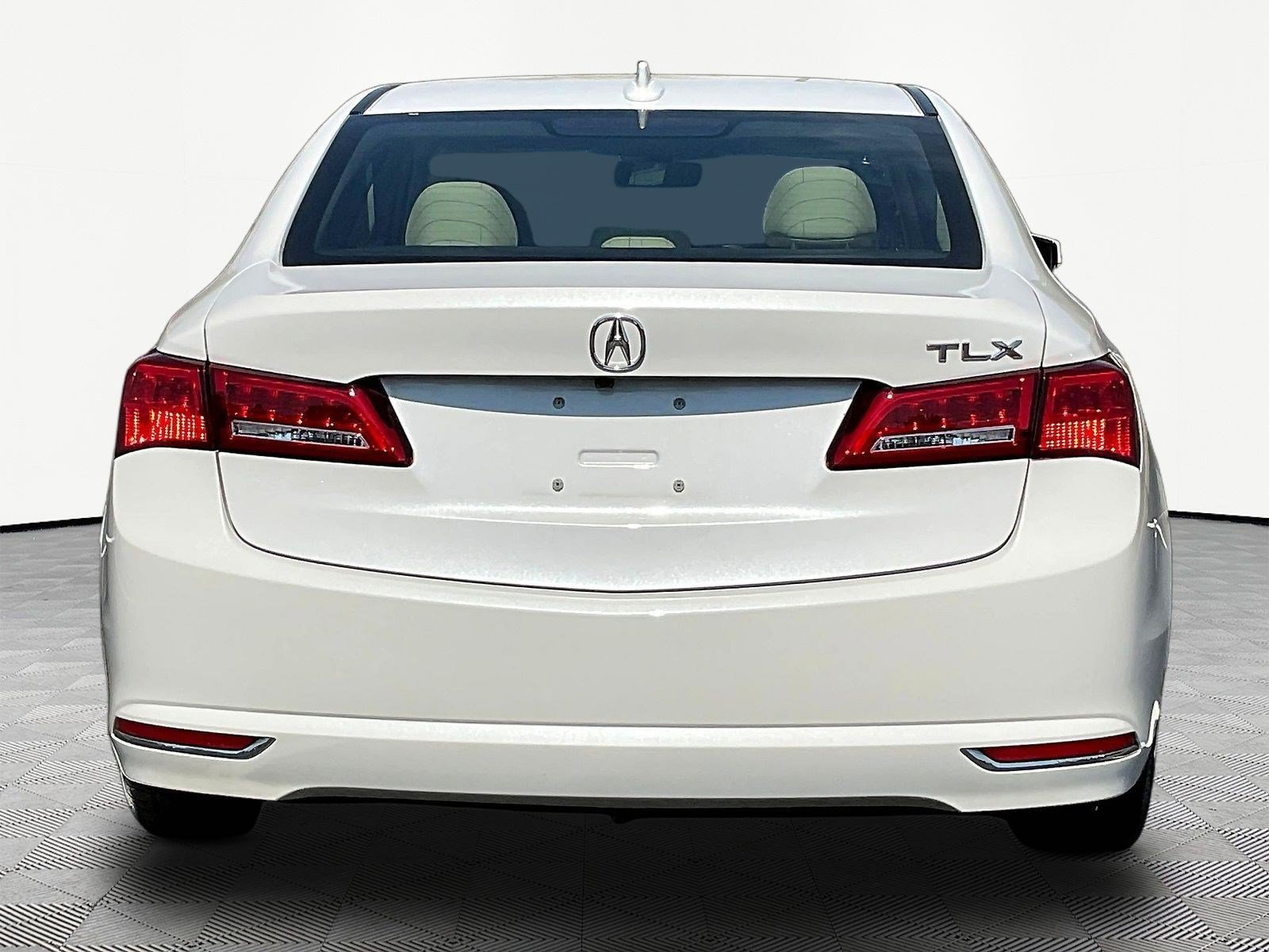 Used 2020 Acura TLX FWD image 5