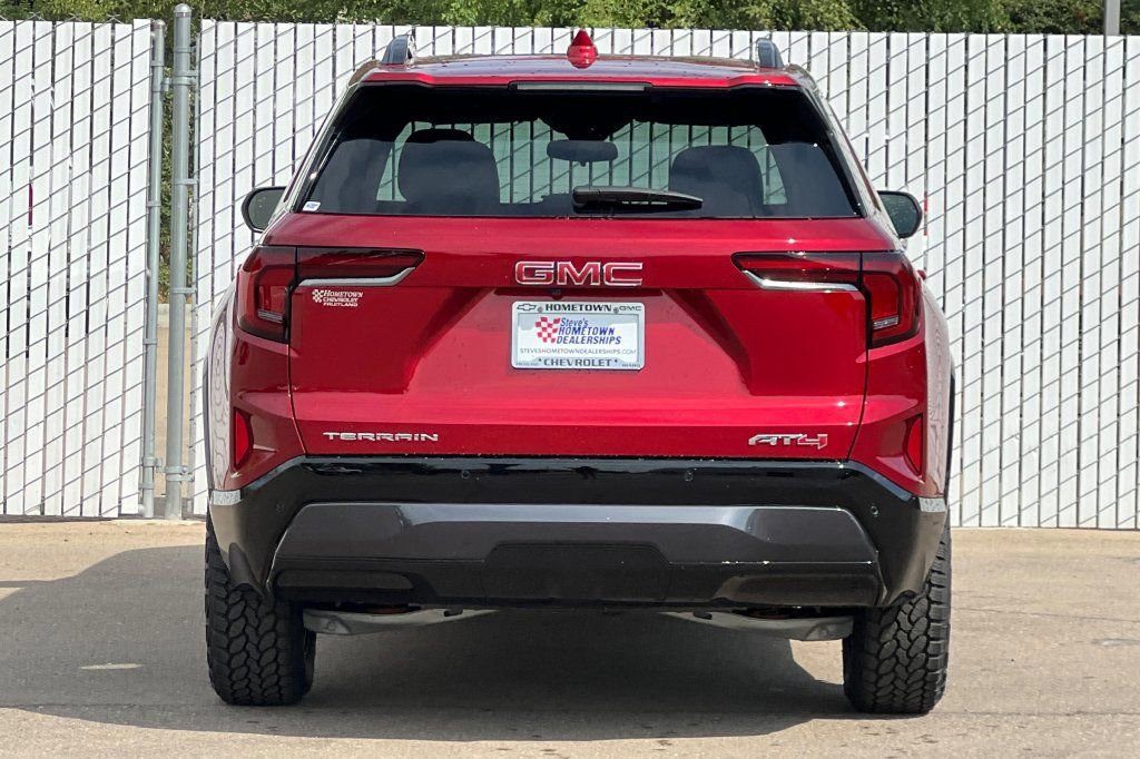 New 2026 GMC Terrain AT4 AWD/4WD image 5