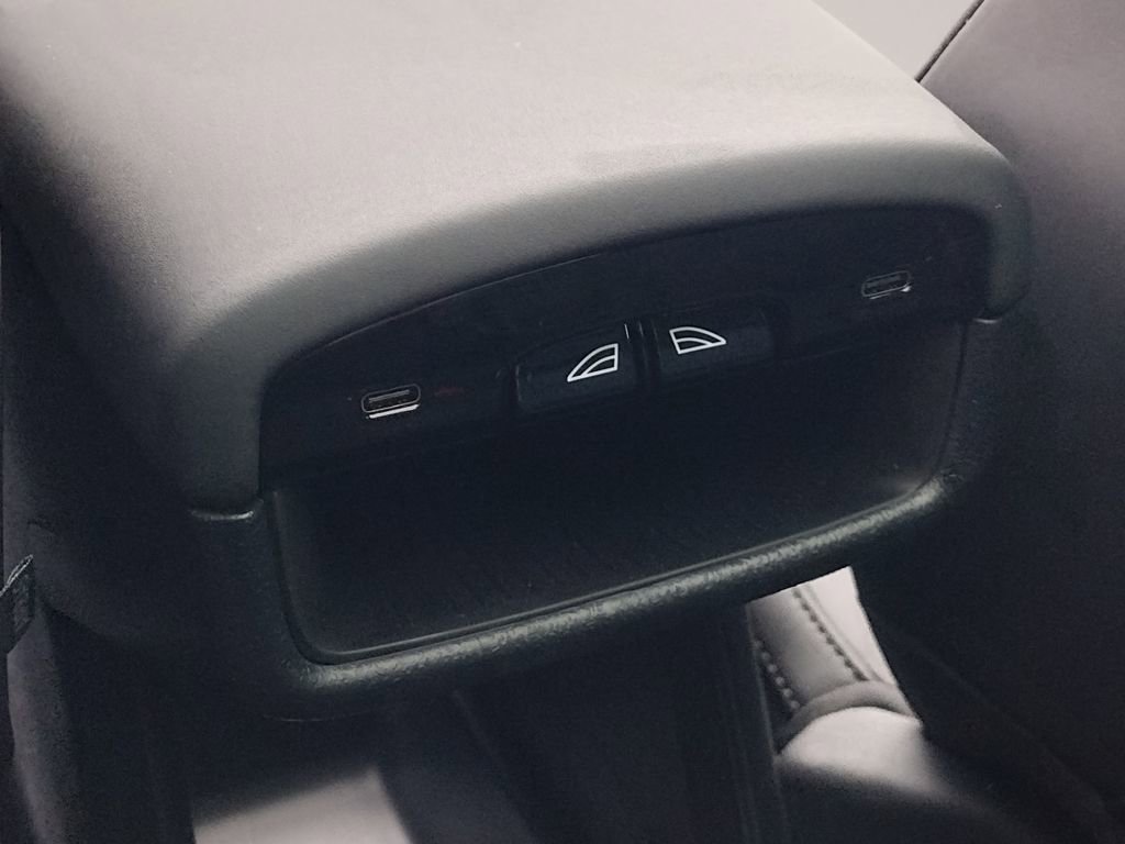 New 2025 Volvo EX30 Ultra w/ Climate Package AWD/4WD image 19
