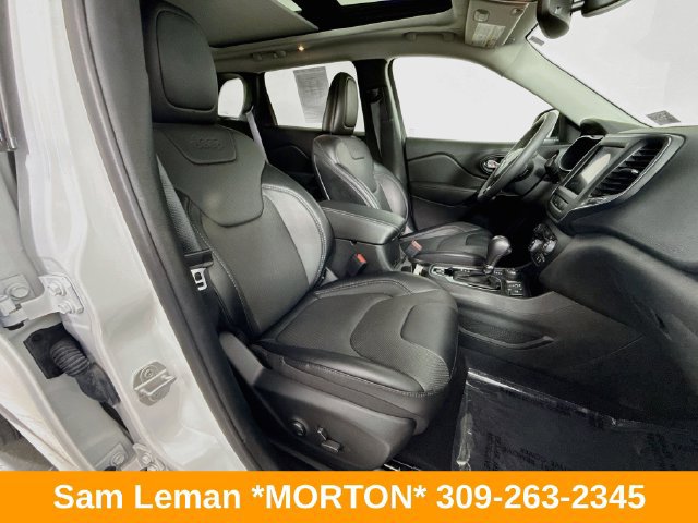 Used 2023 Jeep Cherokee Altitude Lux w/ Lux Elite Package AWD/4WD image 28