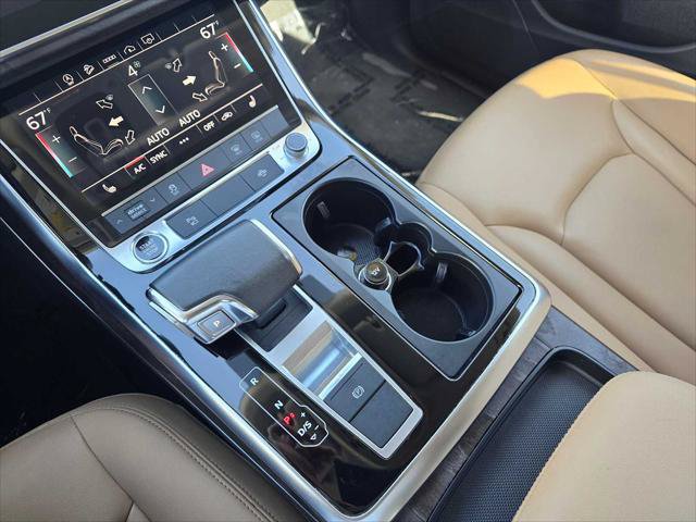 Used 2023 Audi Q8 Premium w/ Convenience Package AWD/4WD image 31