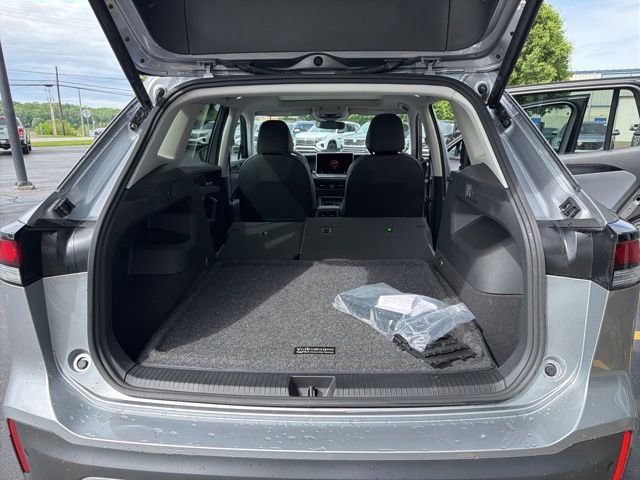 Used 2025 Volkswagen Tiguan SE AWD/4WD image 20