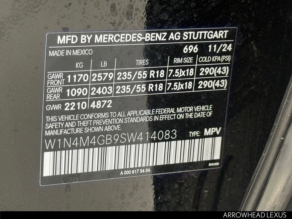 Used 2025 Mercedes-Benz GLB 250 image 34