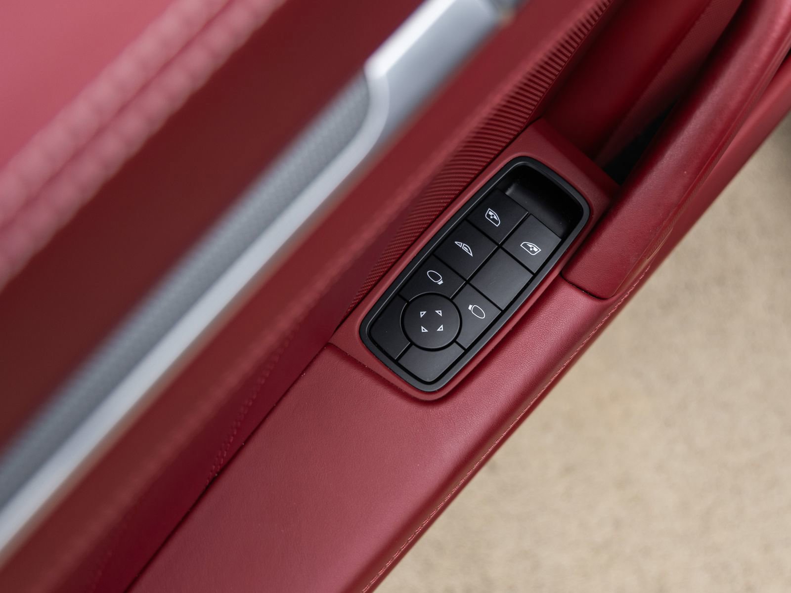 Certified 2022 Porsche 911 Turbo image 25