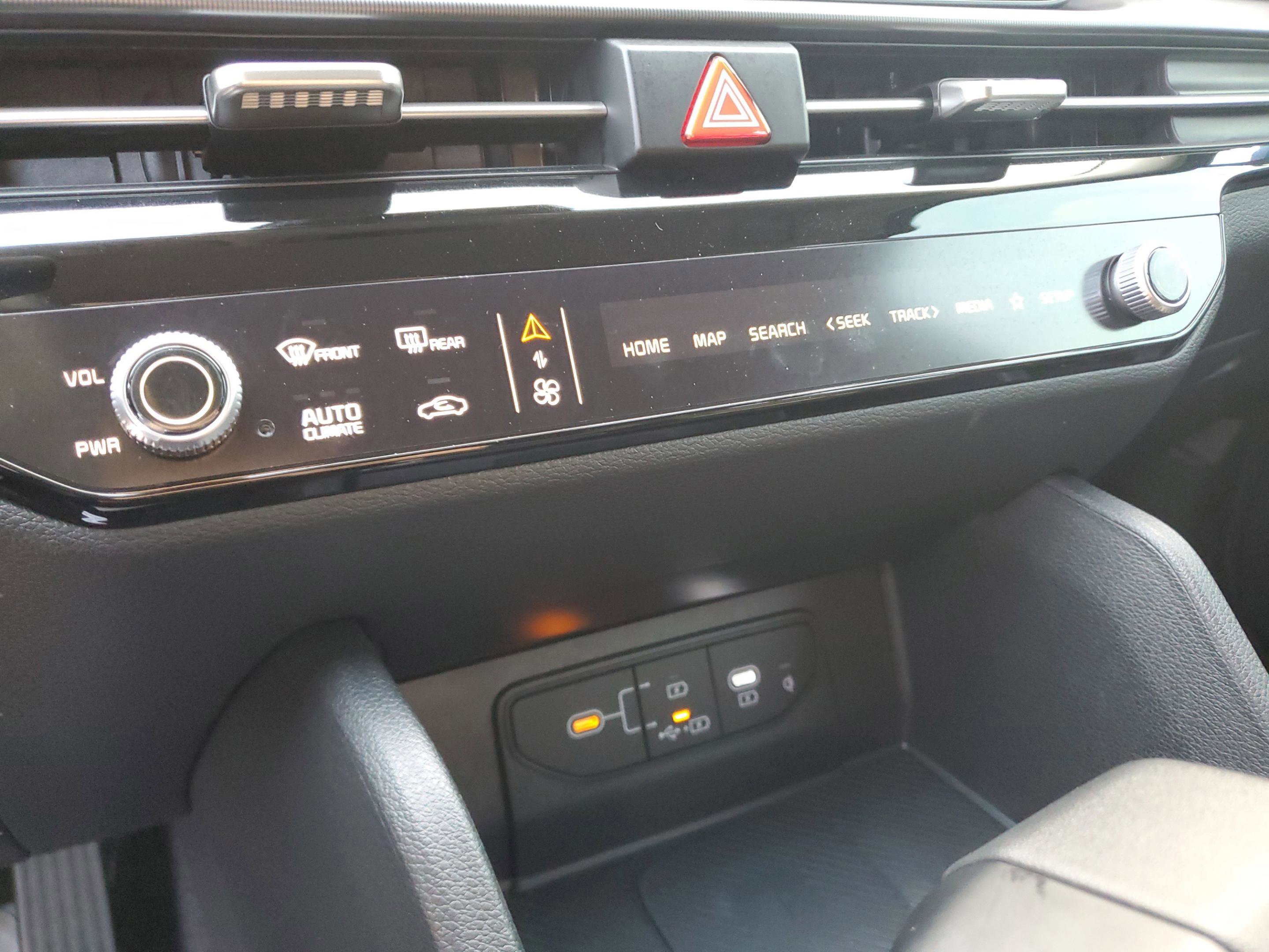 Certified 2026 Kia Sportage EX image 20