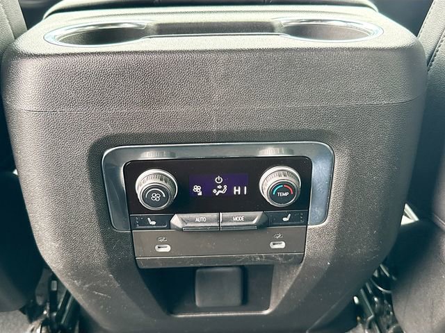 Used 2022 Chevrolet Tahoe Z71 w/ Luxury Package image 27