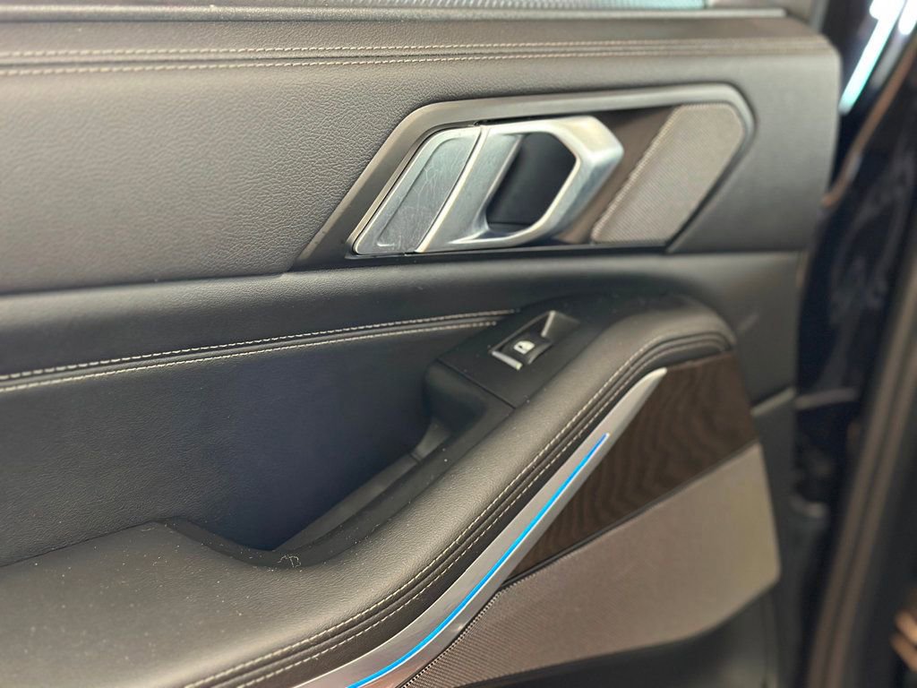 Used 2023 BMW X5 xDrive45e w/ Executive Package image 37