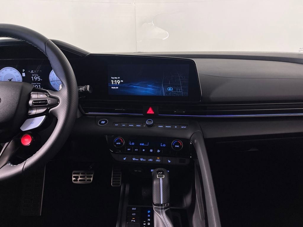 Certified 2024 Hyundai Elantra N image 16